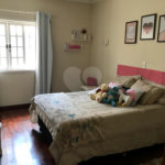 Sobrado à venda com 3 quartos, sendo 1 suíte, em Jardim América, Bragança Paulista, SP