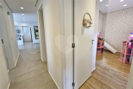 Apartamento à venda com 4 suítes em Vila Andrade, São Paulo, SP