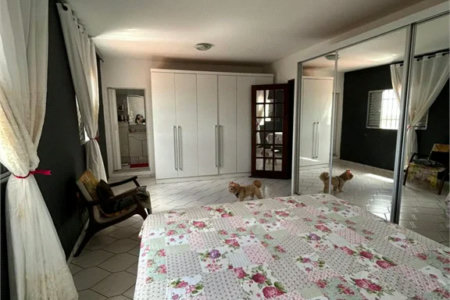 Casa à venda com 3 quartos, sendo 1 suíte,  em Jardim Capão Redondo, São Paulo, SP