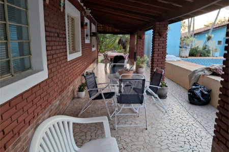 Casa à venda com 3 quartos em Área Rural de Alambari, Alambari, SP