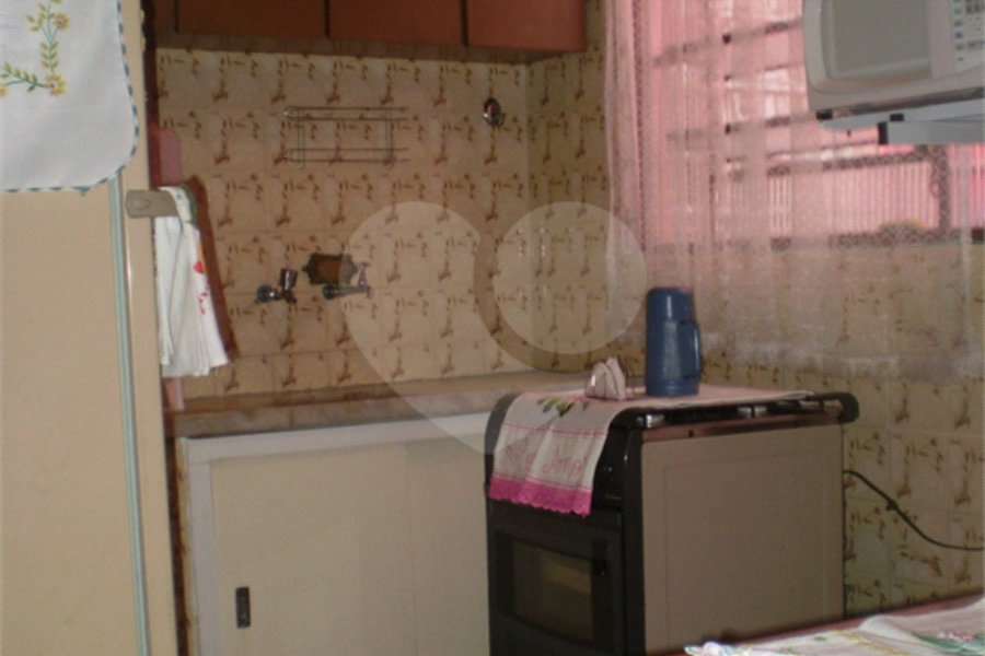 Sobrado à venda com 2 quartos em Vila Guarani, São Paulo, SP