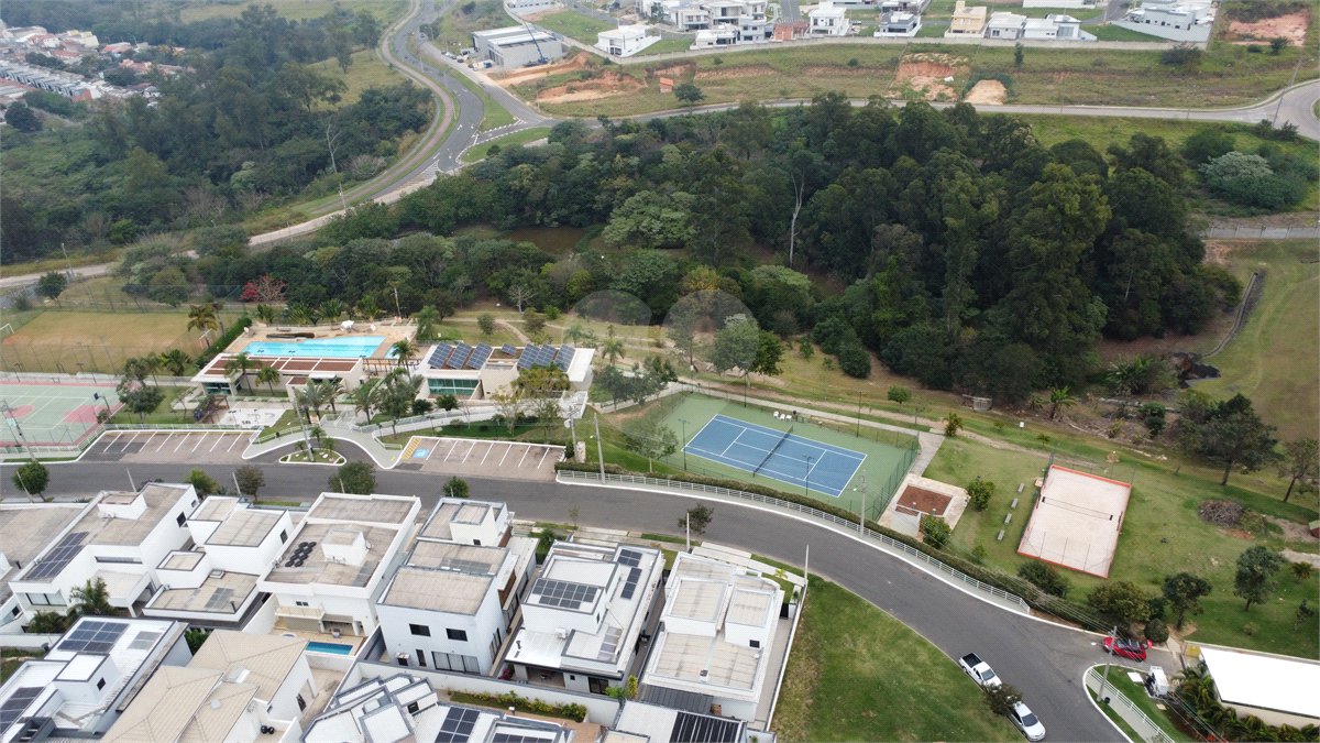 Terreno à venda no condomínio Residencial Central Parque, Salto - SP