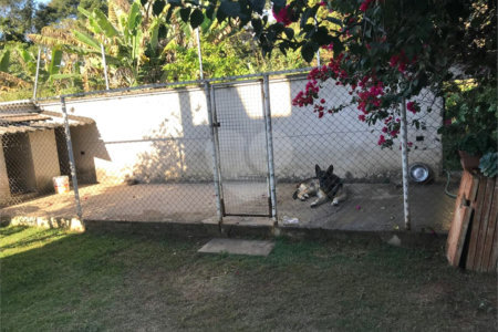 Casa à venda com 5 quartos, sendo 3 suítes, em Loteamento Jardim Morumbi, Atibaia, SP