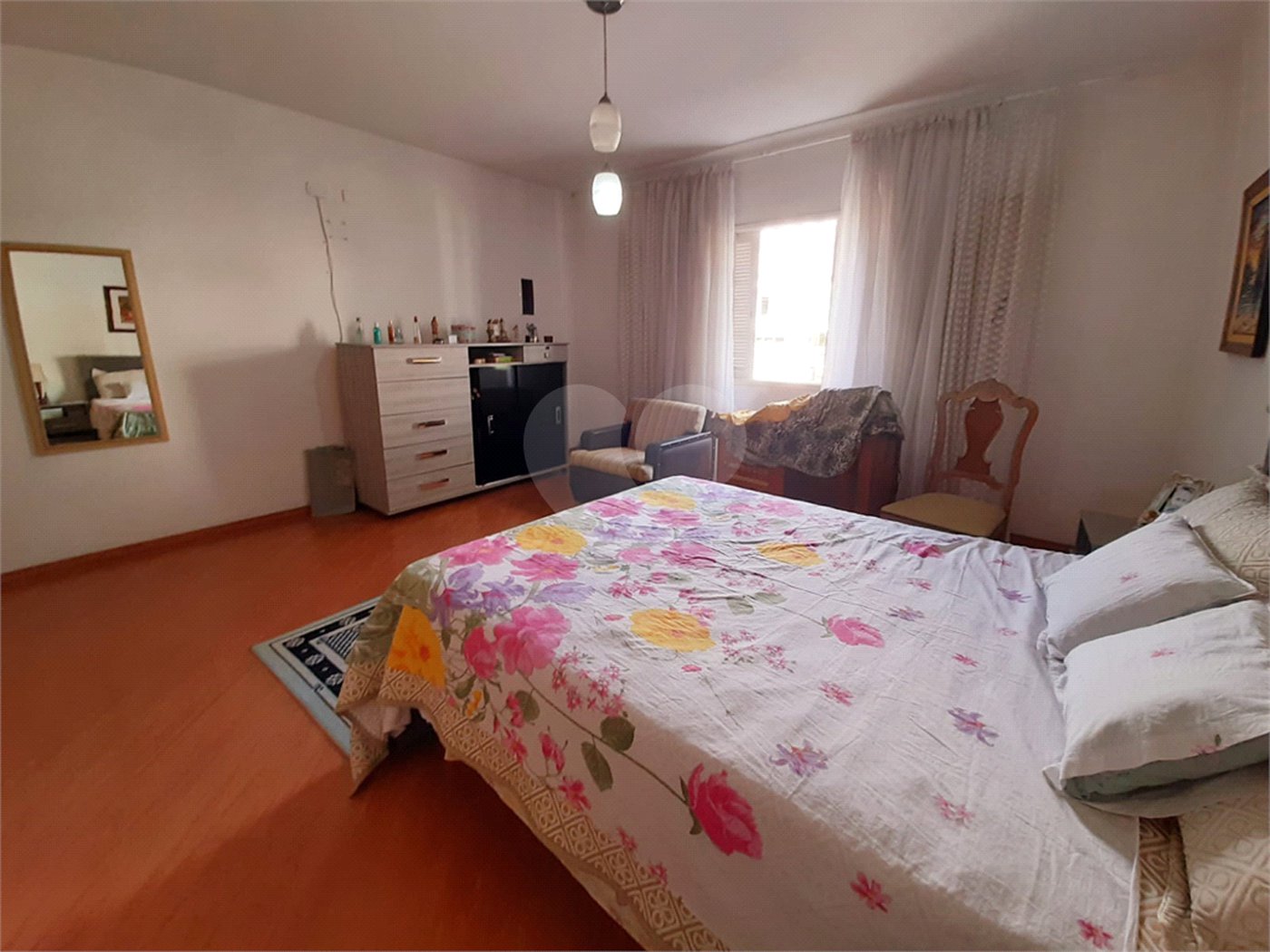 Sobrado à venda com 4 quartos, sendo 2 suítes, em Jardim Franca, São Paulo, SP