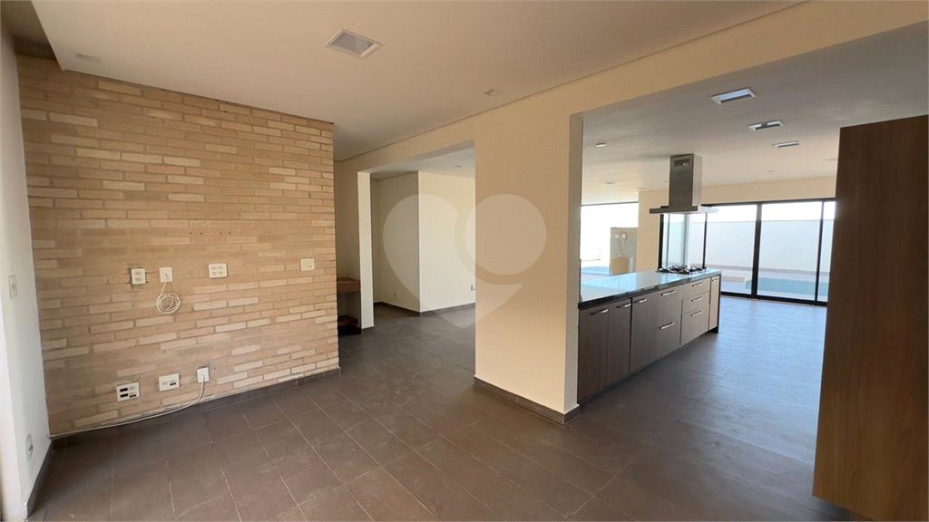 Casa à venda com 6 quartos, sendo 3 suítes, no condomínio Jardim Vila Paradiso, Indaiatuba - SP