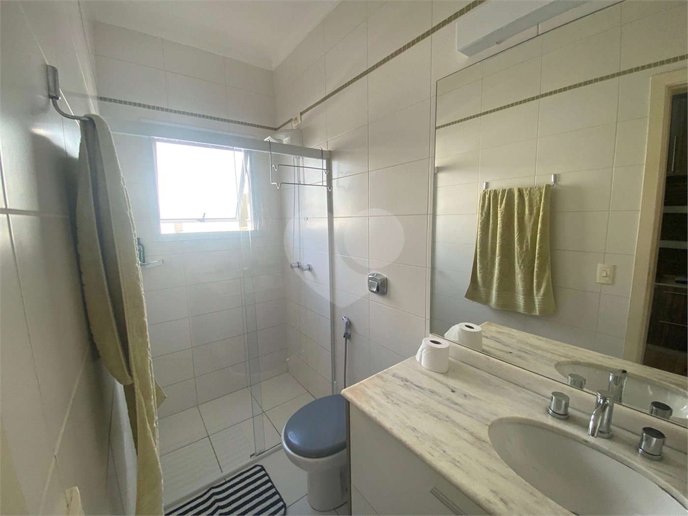 Casa de Vila à venda com 3 suítes em Parque Campolim, Sorocaba, SP