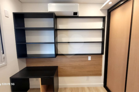 Apartamento à venda com 2 quartos, sendo 1 suíte,  em Vila Ipojuca, São Paulo, SP