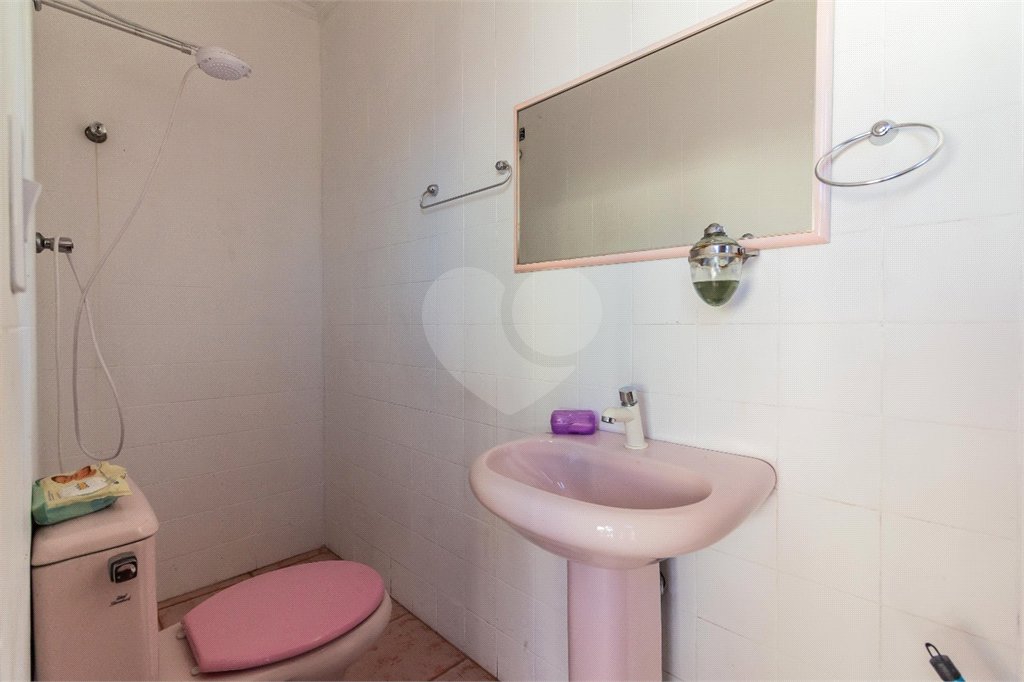 Sobrado à venda com 3 quartos, sendo 1 suíte, em Cambuci, São Paulo, SP