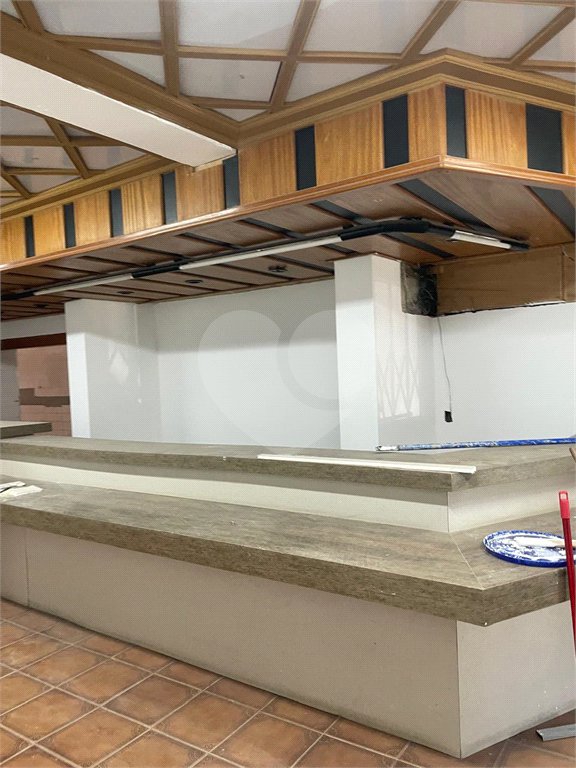 Salão Comercial para alugar no Centro, Atibaia, SP