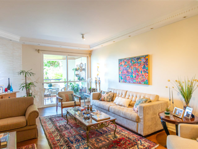 Apartamento à venda com 4 quartos, sendo 2 suítes,  em Brooklin, São Paulo, SP
