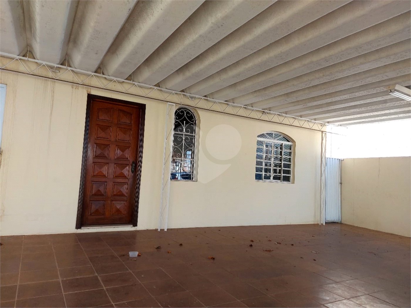 Casa de Vila à venda com 5 quartos, sendo 1 suíte, em Vila Martina, Valinhos, SP