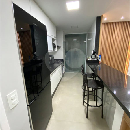 Apartamento à venda com 2 quartos, sendo 1 suíte,  em Vila Leonor, São Paulo, SP