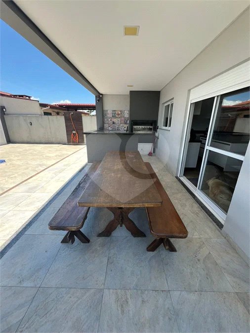 Sobrado à venda com 3 suítes em Vila São João (2º Distrito), Torres, RS