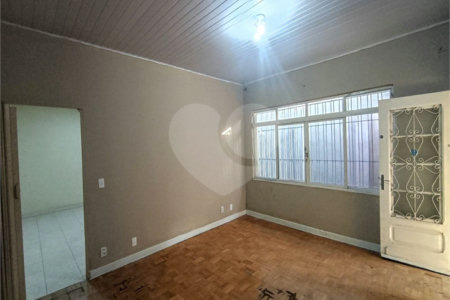 Casa Térrea à venda com 2 quartos em Chora Menino, São Paulo, SP