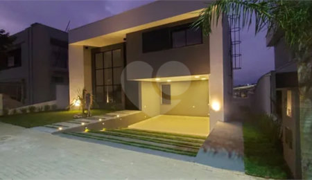Casa à venda com 4 suítes no condomínio Monaco, São José dos Campos - SP