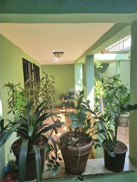 Casa de Vila à venda com 3 quartos em Jardim São Roque, São Paulo, SP