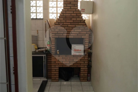 Casa à venda com 3 quartos, sendo 1 suíte, em Bosque dos Eucaliptos, São José dos Campos, SP