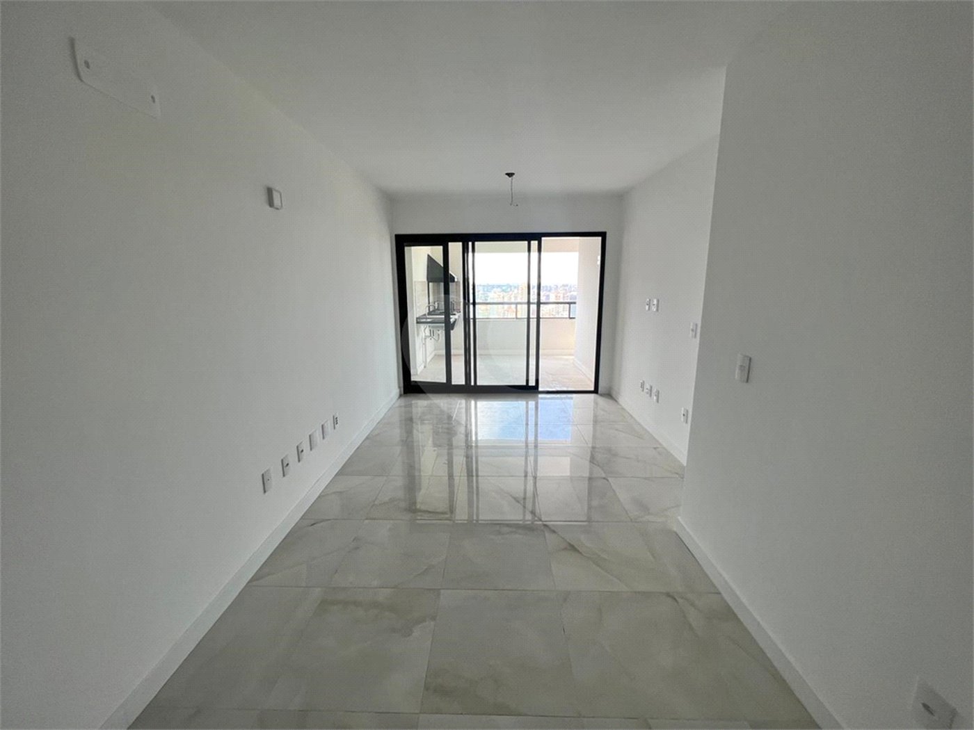Apartamento à venda com 2 suítes em Parque Campolim, Sorocaba, SP