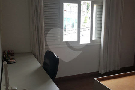 Sobrado à venda com 4 quartos, sendo 2 suítes, em Jardim São Paulo(zona Norte), São Paulo, SP