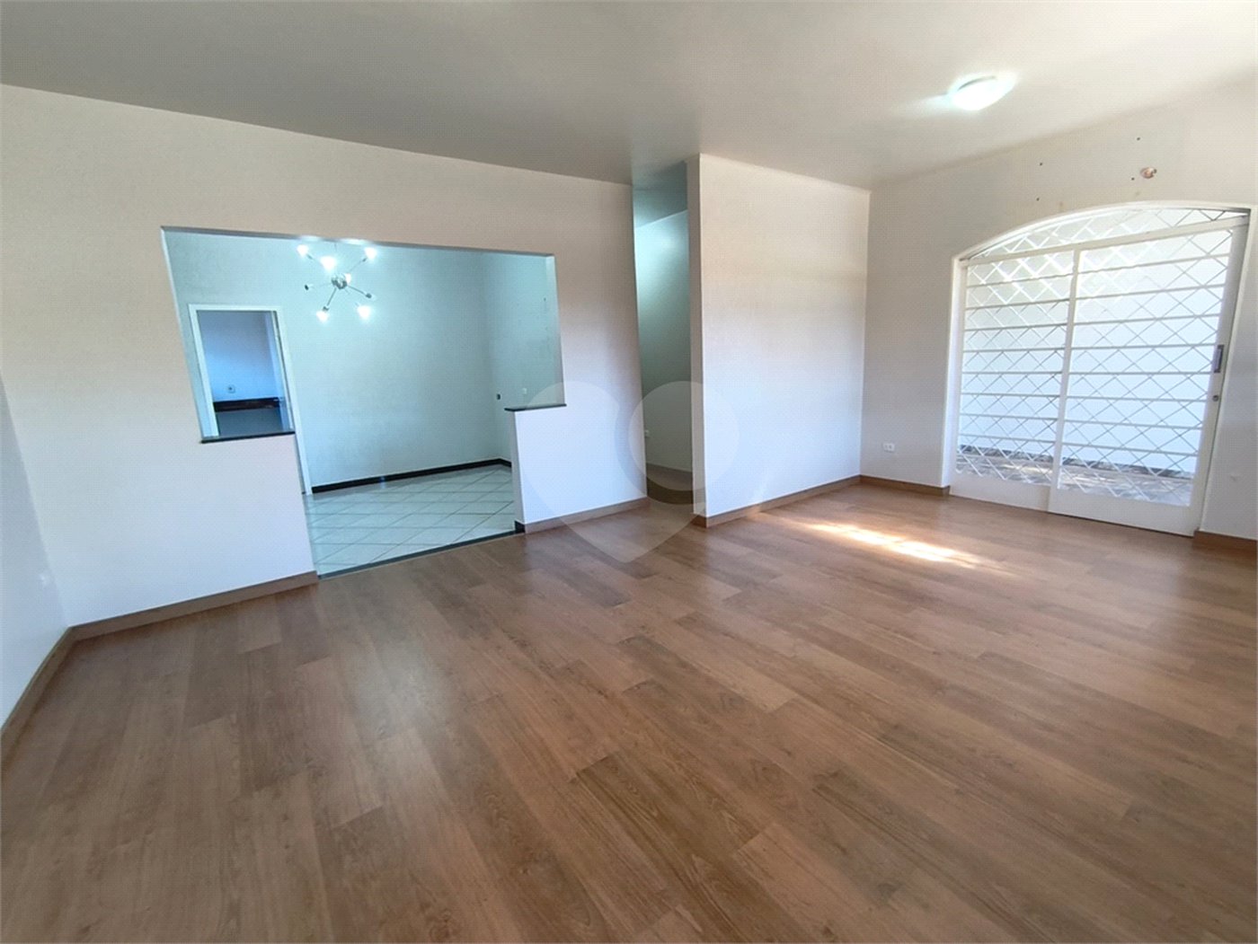 Casa à venda com 3 quartos, sendo 1 suíte,  em Vila Vendramini, Itapetininga, SP