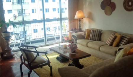 Apartamento à venda com 3 quartos, sendo 1 suíte, em Vila Andrade, São Paulo, SP