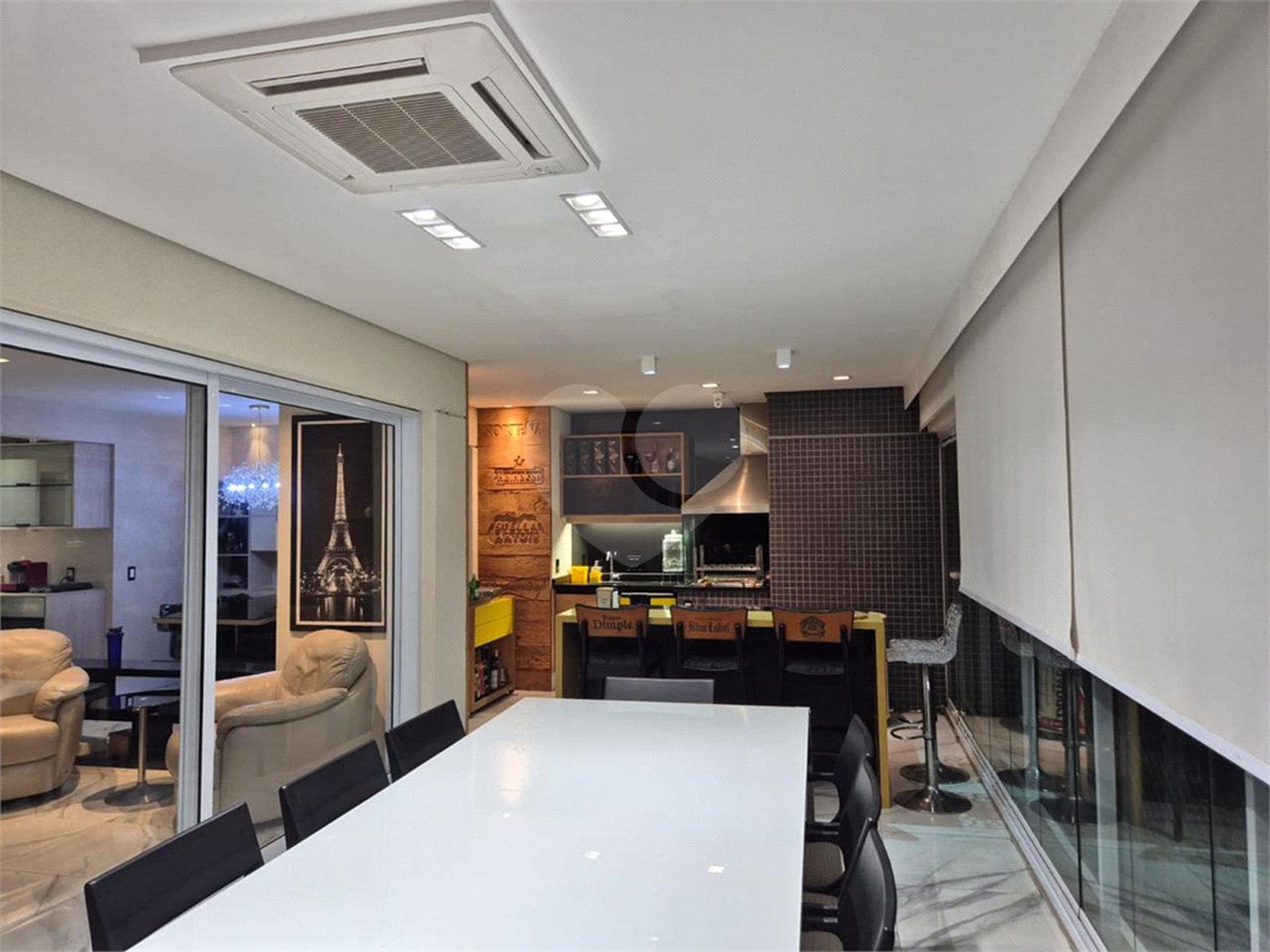 Apartamento à venda com 4 quartos, sendo 2 suítes, em Santa Teresinha, São Paulo, SP