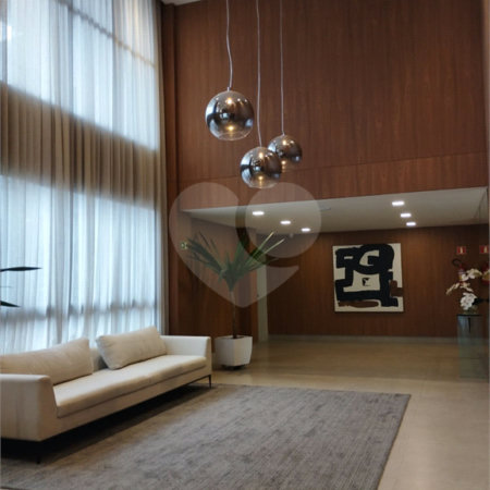 Apartamento à venda com 2 quartos em Santo Amaro, São Paulo, SP
