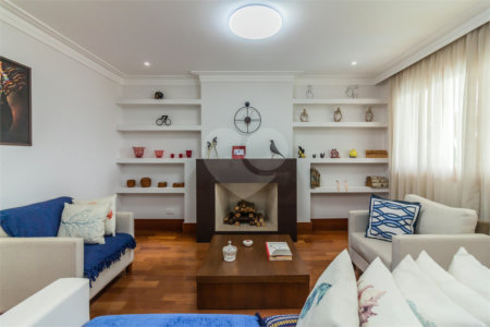 Casa à venda com 3 quartos, sendo 1 suíte, em Tucuruvi, São Paulo, SP