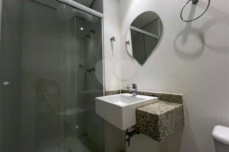 Apartamento à venda com 1 quarto em Jardim das Acácias, São Paulo, SP
