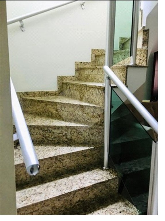 Sobrado à venda com 3 quartos, sendo 1 suíte, em Jaçanã, São Paulo, SP