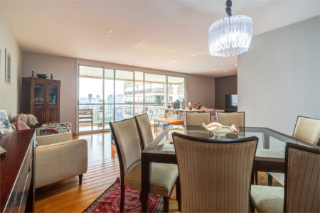 Apartamento à venda com 4 quartos, sendo 3 suítes, em Brooklin, São Paulo, SP