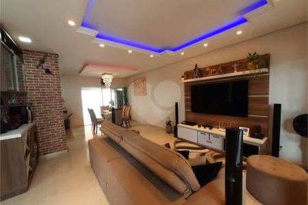 Casa à venda com 3 quartos, sendo 1 suíte, no condomínio Golden Park Residence II, Sorocaba - SP