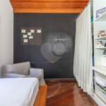 Casa à venda com 4 quartos, sendo 2 suítes, em Jardim Marajoara, São Paulo, SP