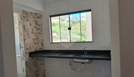 Apartamento à venda com 2 quartos, sendo 1 suíte,  em Jardim Vitória, Poços de Caldas, MG