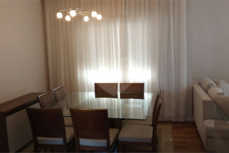 Casa à venda com 3 suítes no condomínio Picollo, Louveira - SP