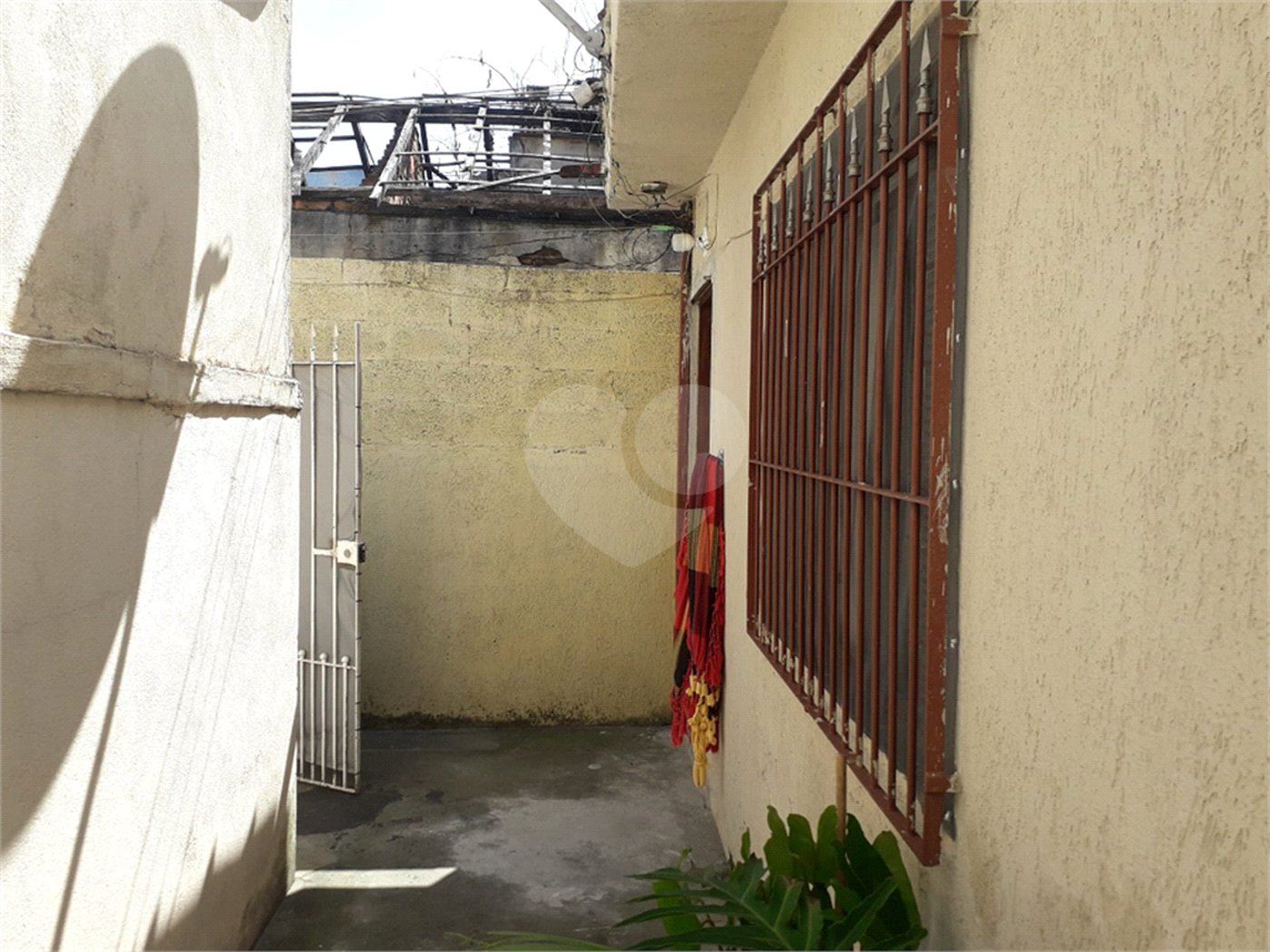 Casa à venda com 2 quartos, sendo 1 suíte, em Vila Gustavo, São Paulo, SP