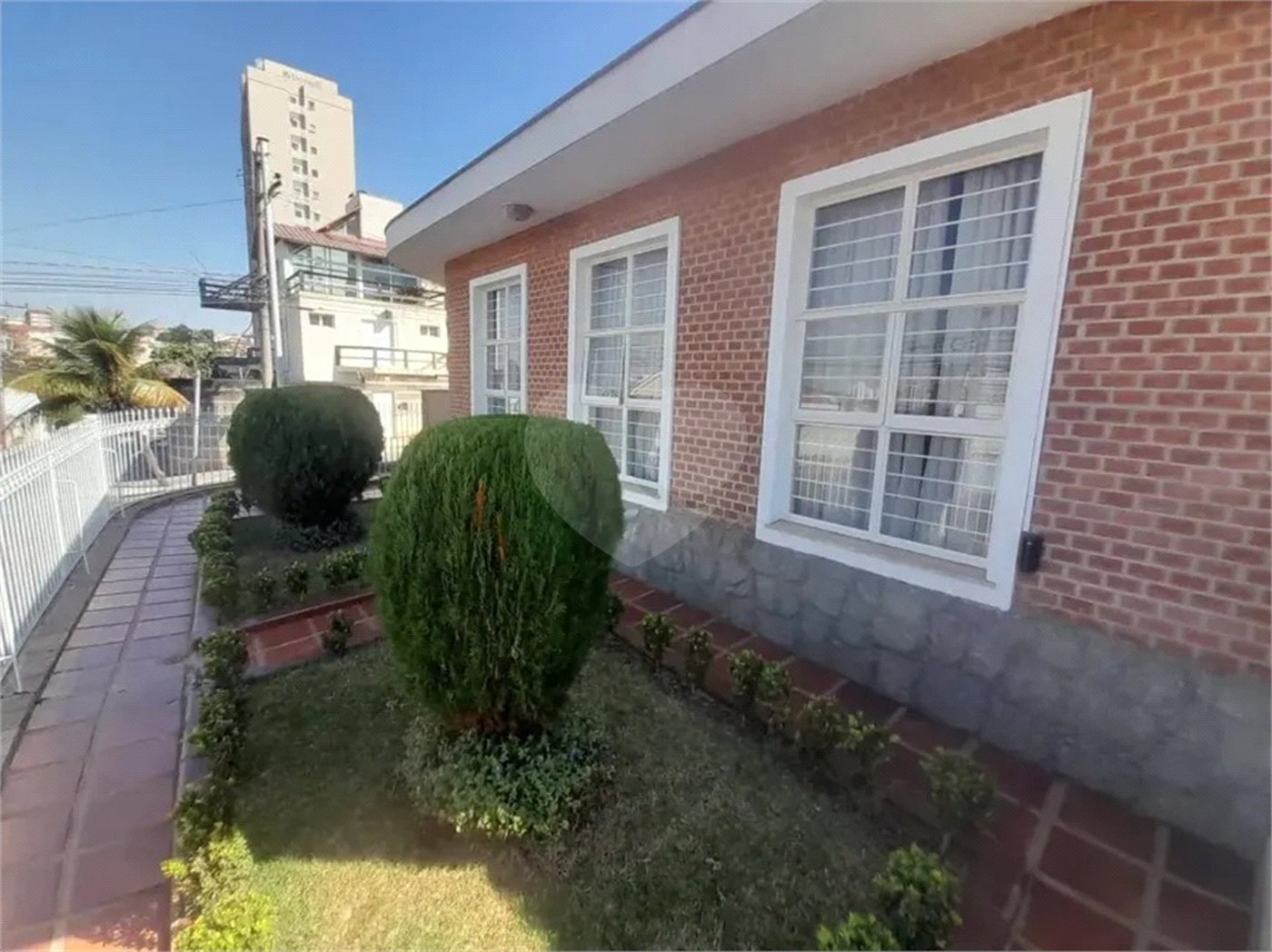 Casa à venda com 3 quartos, sendo 2 suítes,  em Vila Jardini, Sorocaba, SP