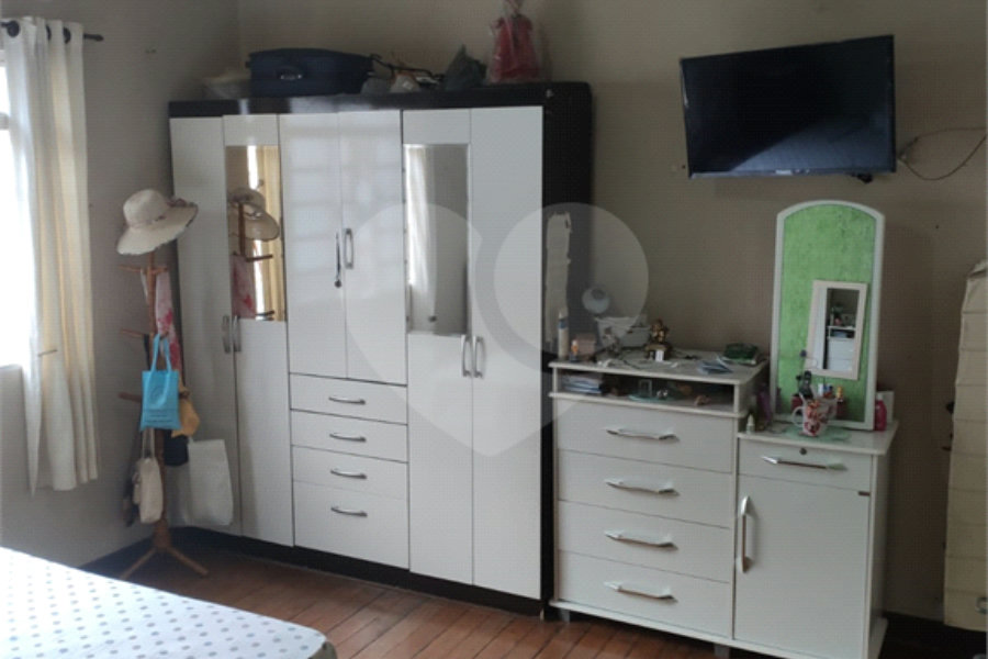 Sobrado à venda com 3 quartos em Parada Inglesa, São Paulo, SP