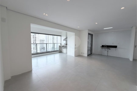 Apartamento à venda com 3 quartos, sendo 1 suíte, em Vila Leopoldina, São Paulo, SP