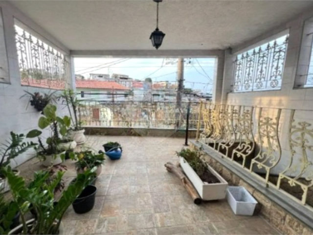 Sobrado à venda com 3 quartos, sendo 1 suíte,  em Tremembé, São Paulo, SP