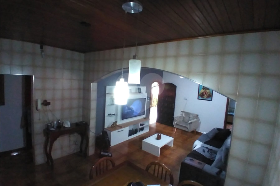 Casa Térrea à venda com 3 suítes em Tucuruvi, São Paulo, SP