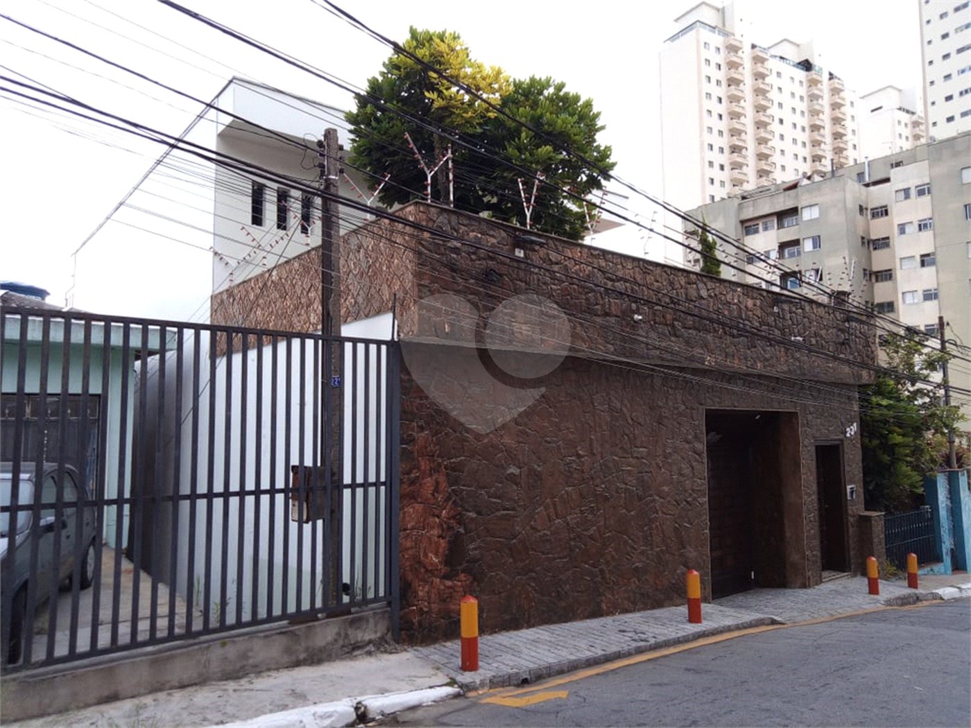 Sobrado à venda ou para alugar com 5 quartos, sendo 1 suíte, em Freguesia do Ó, São Paulo, SP