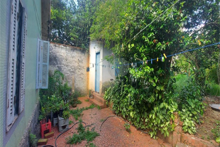 Casa Térrea à venda com 3 quartos, sendo 1 suíte, em Jardim Floresta, São Paulo, SP