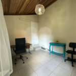 Casa em condomínio à venda com 3 quartos, sendo 2 suítes,  em Peró, Cabo Frio, RJ