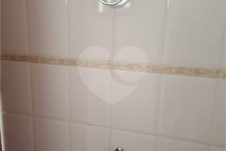 Sobrado à venda com 3 quartos, sendo 1 suíte,  em Jardim Bonfiglioli, São Paulo, SP