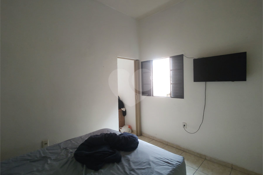 Sobrado à venda com 3 quartos no Brasilândia, São Paulo, SP