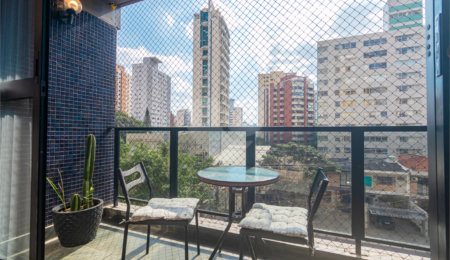 Apartamento à venda com 3 quartos, sendo 1 suíte, em Moema, São Paulo, SP