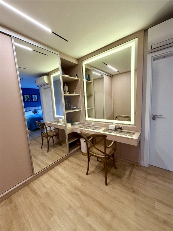 Apartamento à venda com 3 suítes em Vila Romana, São Paulo, SP