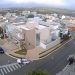 Sobrado de esquina Golden Park