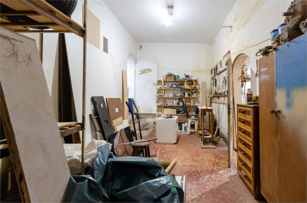 Sobrado à venda ou para alugar com 4 quartos, sendo 1 suíte, em Vila Anglo Brasileira, São Paulo, SP